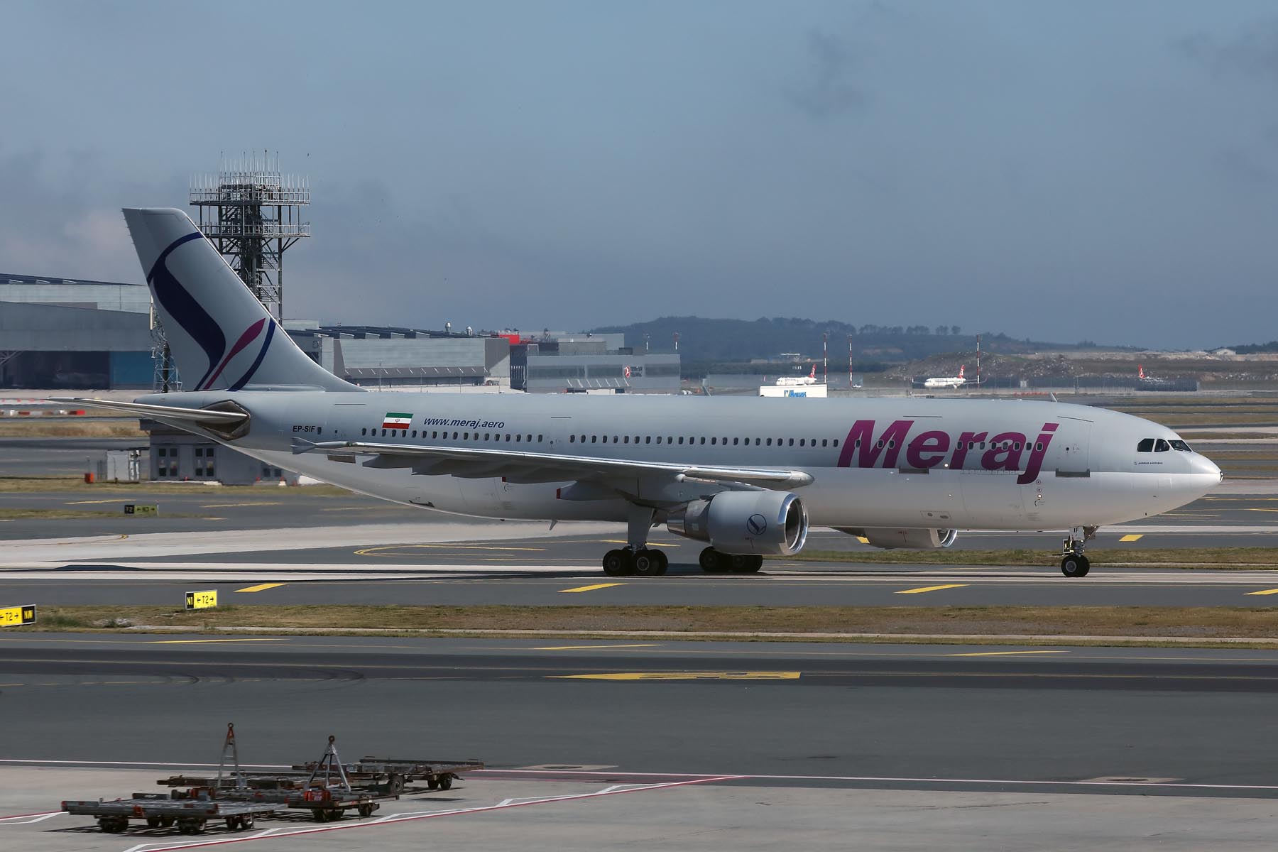 MERAJ AIRBUS A300 600R IST RF 002A7795.jpg