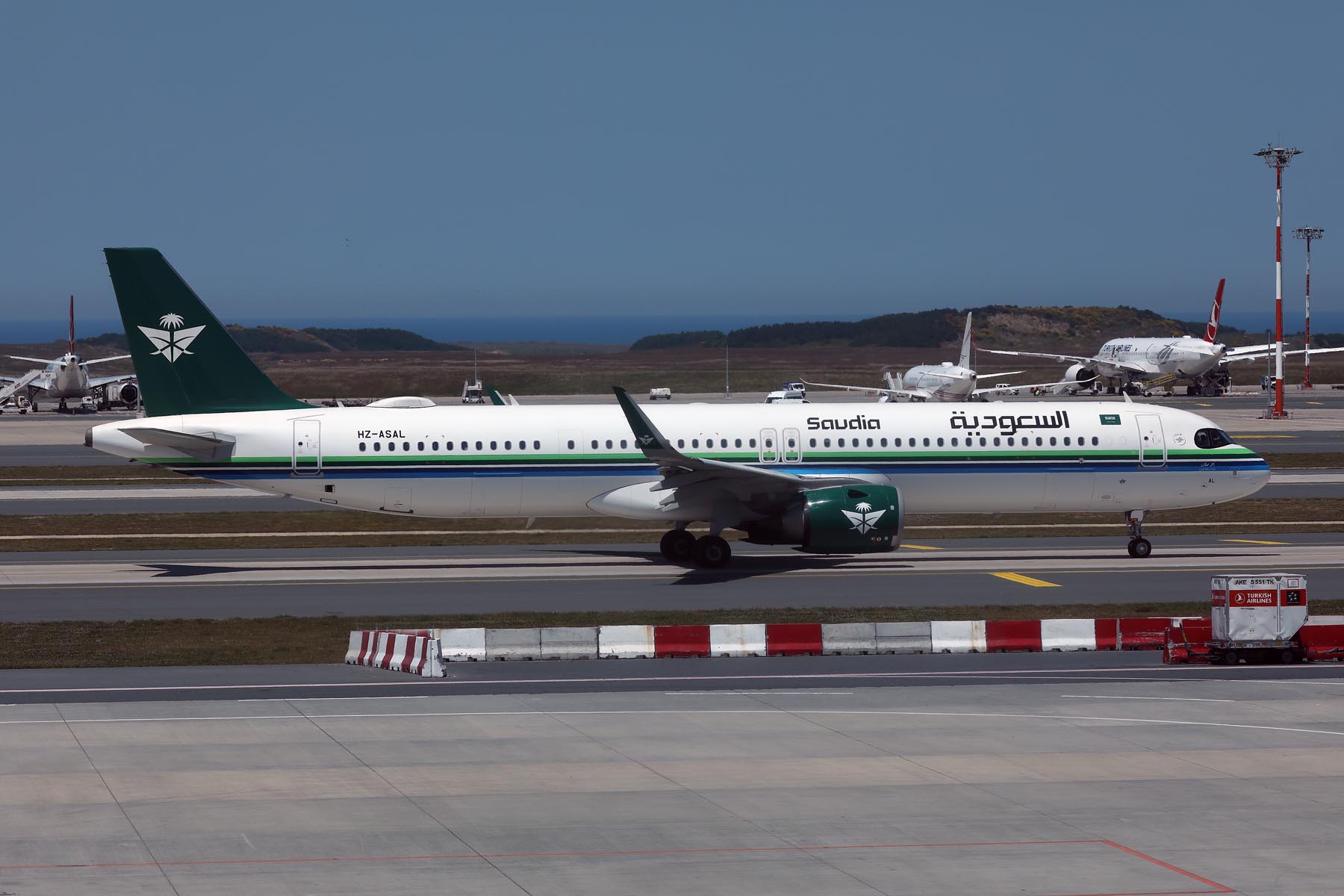 SAUDIA AIRBUS A321 NEO IST RF 002A7909.jpg