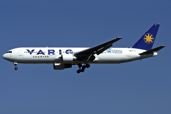 VARIG CHARTER BOEING 767 300 GRU RF.jpg