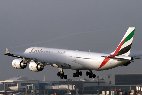 EMIRATES AIRBUS A340 500 SYD RF IMG_8097 .jpg