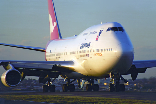 QANTAS BOEING 747 400 SYD 936 23 RF.jpg