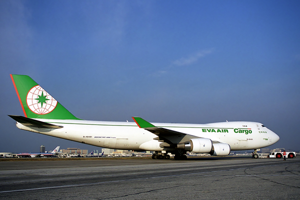 EVA AIR CARGO BOEING 747 400F LAX RF 1511 24.jpg