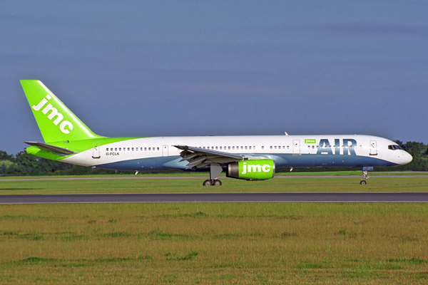 JMC AIR BOEING 757 200 MAN RF 1643 9.jpg