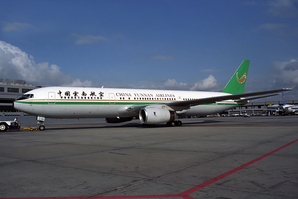 CHINA YUNNAN AIRLINES BOEING 767 300 SIN RF 1139 29.jpg