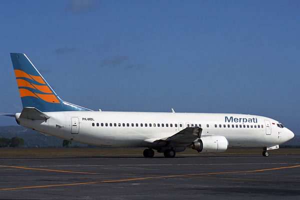 MERPATI BOEING 737 400 DPS RF 1754 11.jpg