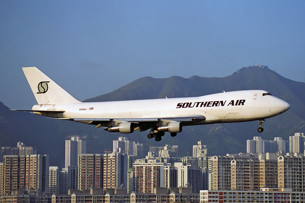 SOUTHERN AIR BOEING 747F HKG RF 960 23.jpg