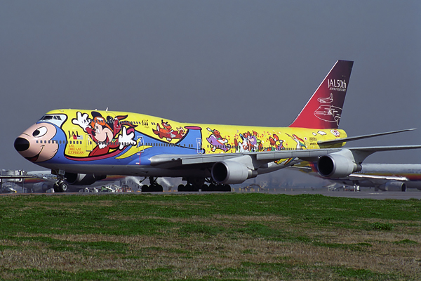 JAPAN AIRLINES BOEING 747 400D HND RF 1606 10.jpg