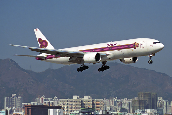 THAI BOEING 777 200 HKG RF 1093 11.jpg