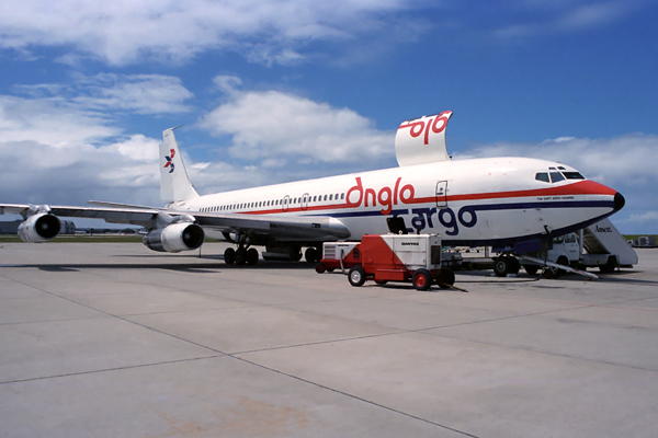 ANGLO CARGO BOEING 707F SYD RF 125 27.jpg