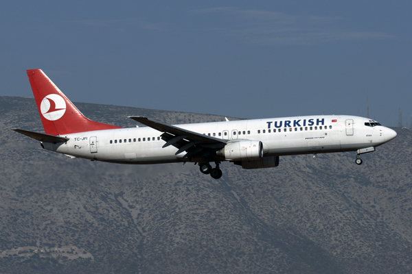 TURKISH BOEING 737 800 ATH RF IMG_3720.jpg