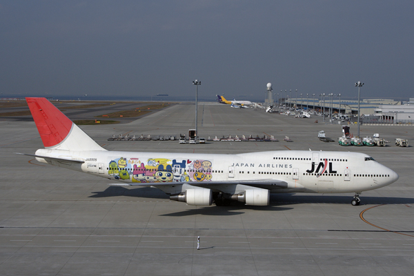 JAPAN AIRLINES BOEING 747 400D NGO RF IMG_4992.jpg