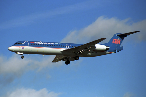 BRITISH MIDLAND FOKKER 100 LHR RF 1077 34.jpg