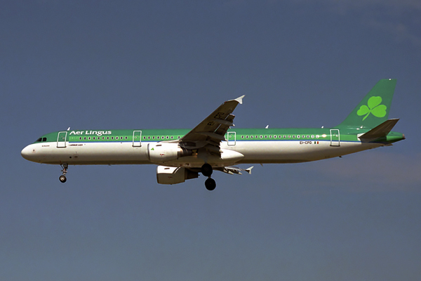 AER LINGUS AIRBUS A321 LHR RF 1290 11.jpg