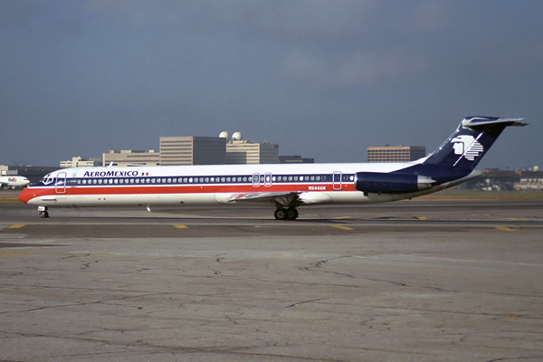 AEROMEXICO MD82 LAX RF 1266 26.jpg