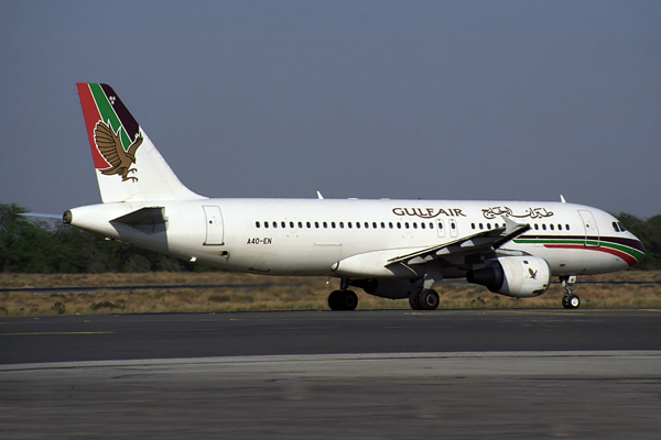 GULF AIR AIRBUS A320 SHJ RF 1223 17.jpg