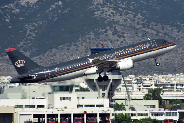 ROYAL JORDANIAN AIRBUS A320 ATH RF 1392 12.jpg