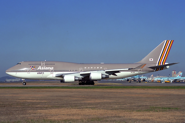 ASIANA BOEING 747 400 GMP RF 1440 25.jpg