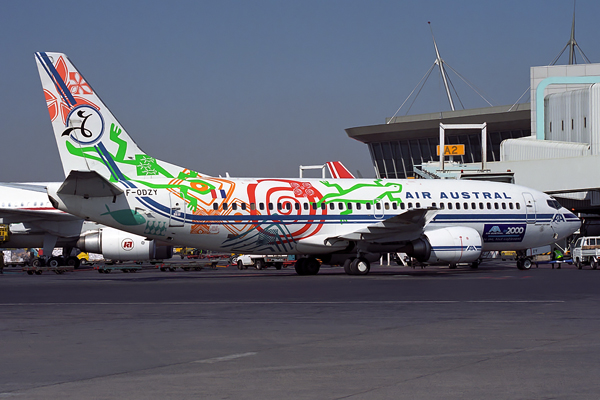 AIR AUSTRAL BOEING 737 300 JNB RF 1482 32.jpg