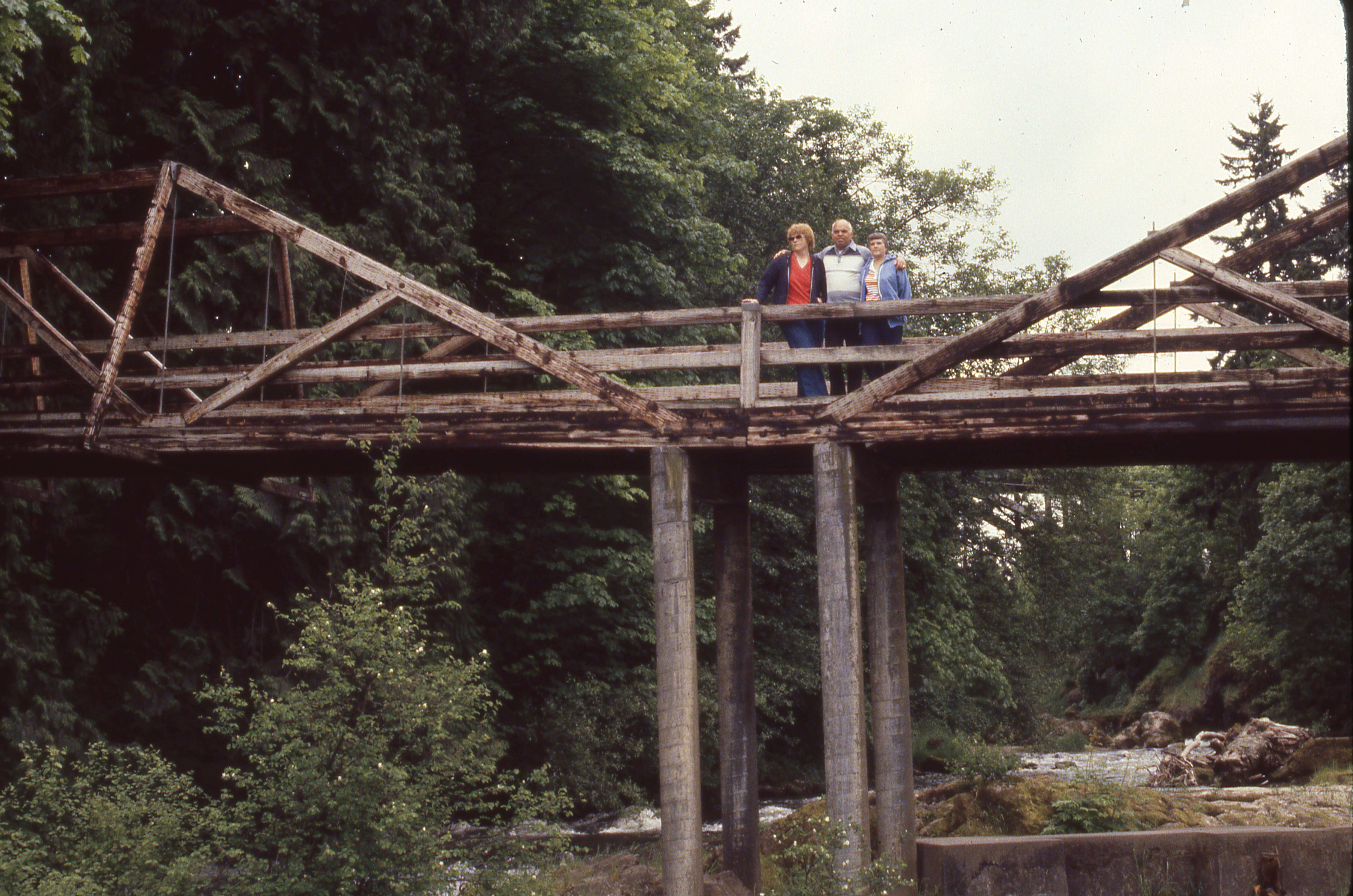 400_Scan006485a.jpg