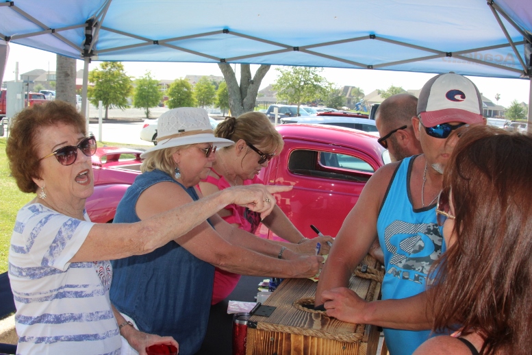 2023 05 13 Poor Man Yacht Club Poker Run (1070).jpg