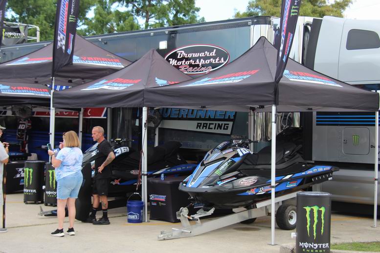 2025 06 27 Grand Prix Pit Party (1012).JPG