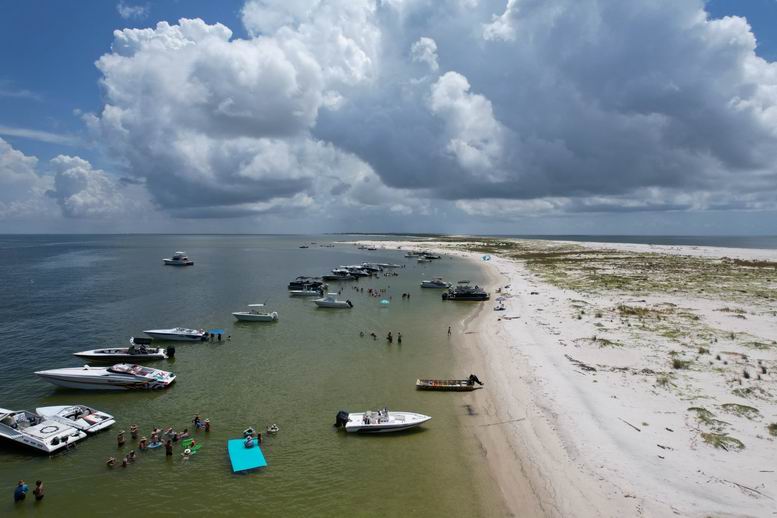 2025 07 19 GCO Horn Island Drone Shots (1010).jpg