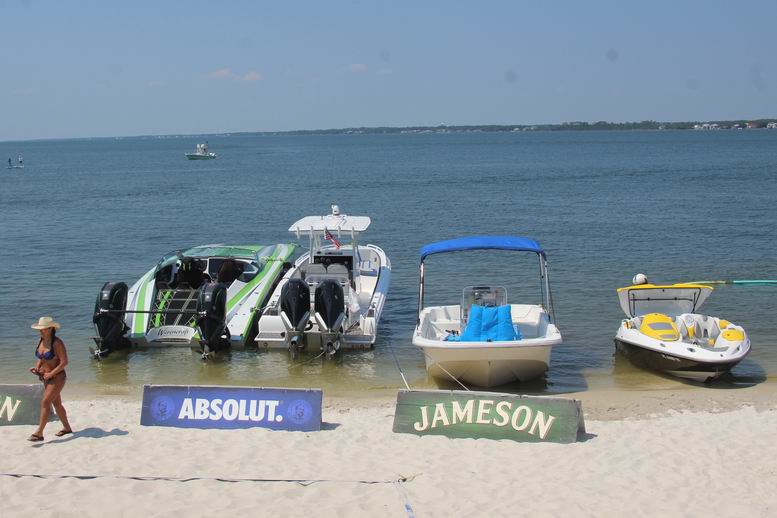 2025 09 19Emerald Coast Boat Week - Juana's (1002).JPG