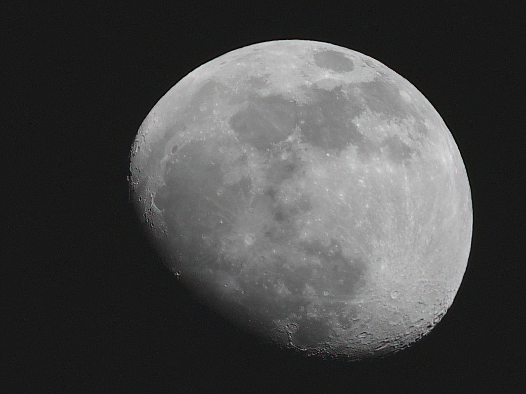 DSC00583 - Waxing Gibbous