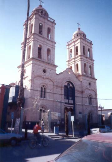 #3 Mexico Church San Pedrode lass Colonion.jpg
