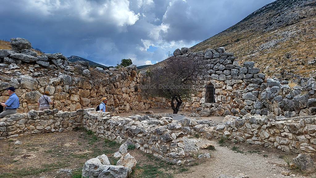 3719 Voyage en Grece - CHEE68~1 Pbase.jpg
