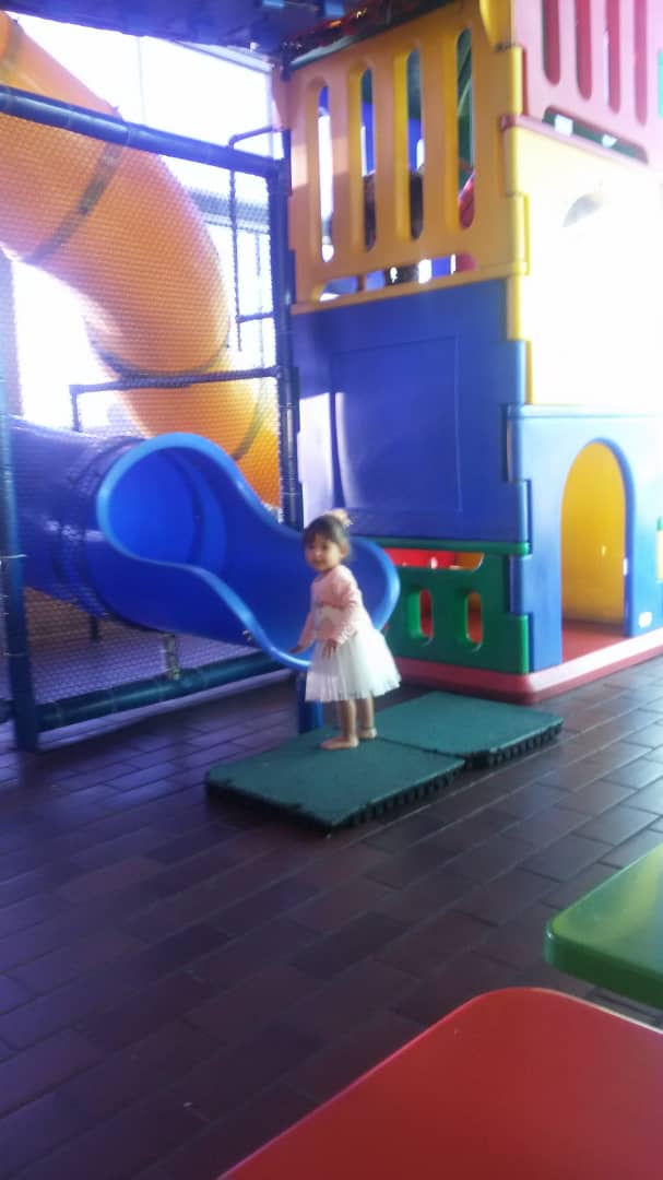 Emma_Gabriella (2).jpeg