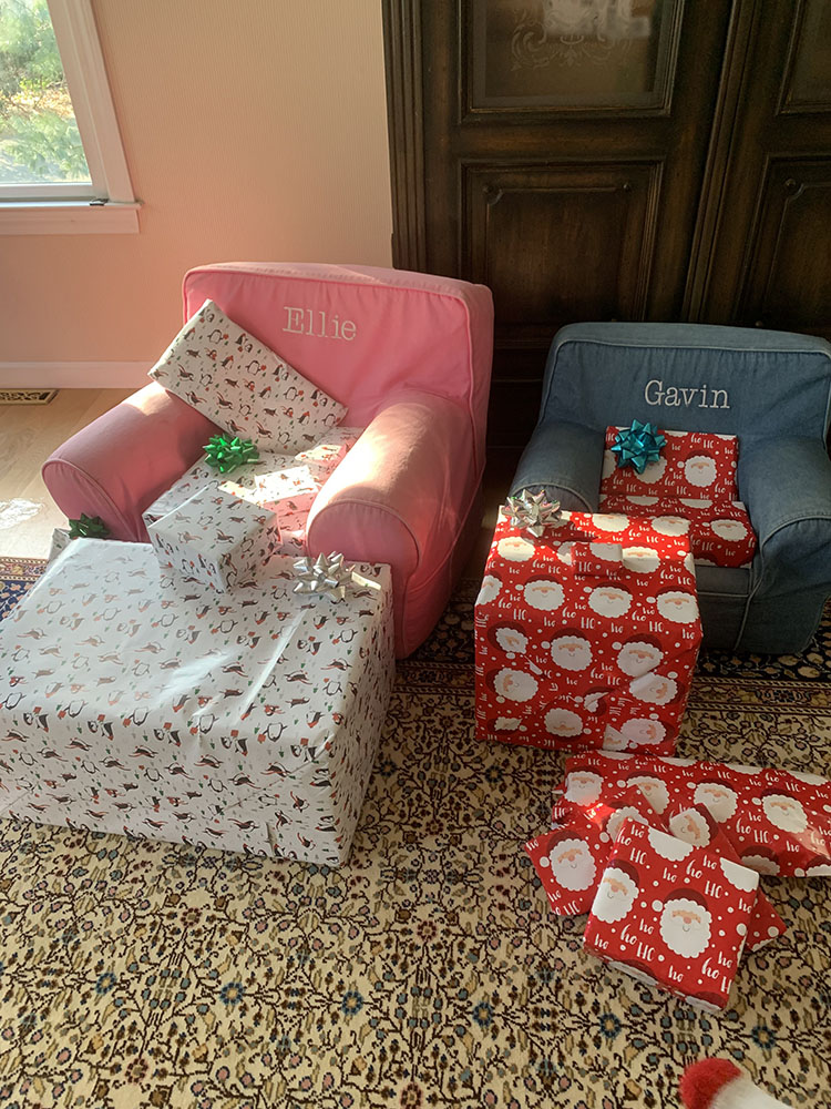 chairs-xmas22.jpg