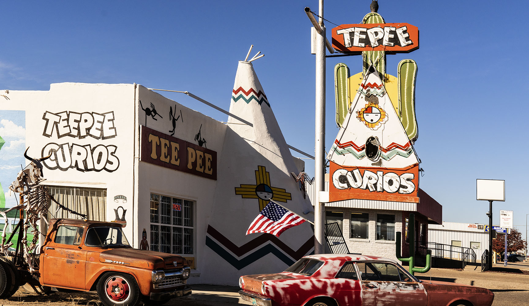 Teepee Curios