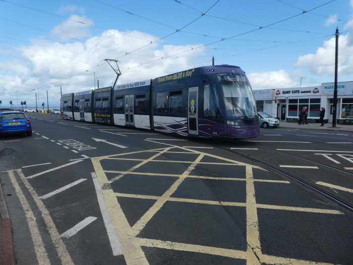 Bombardier Flexity2 015 @ Fleetwood Ferry Heading to Star Gate