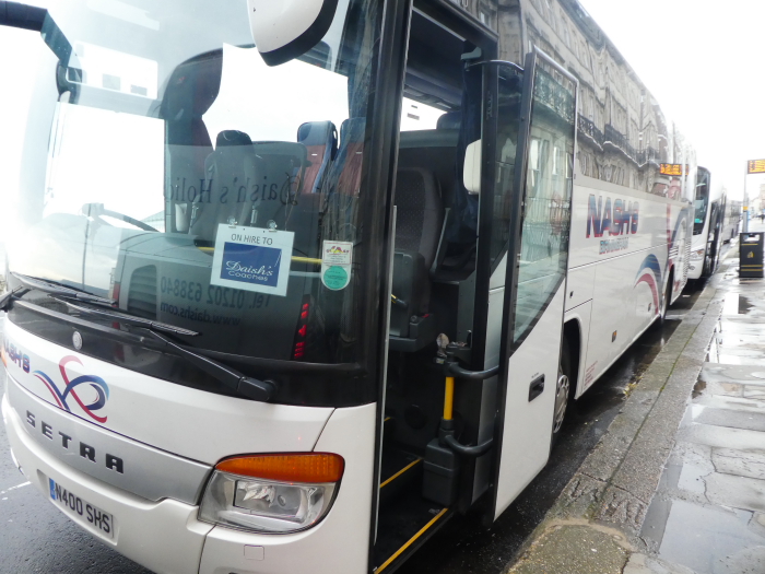 NASHS of Smethwick N400 SHS @ M5N Strensham Services