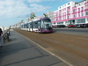 ,Bombardier Flexity2 006 leaving Pleasant Street to Star Gate
