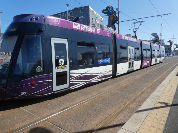 Bombardier Flexity2 008 @ Pleasant Street headio to Star Gate
