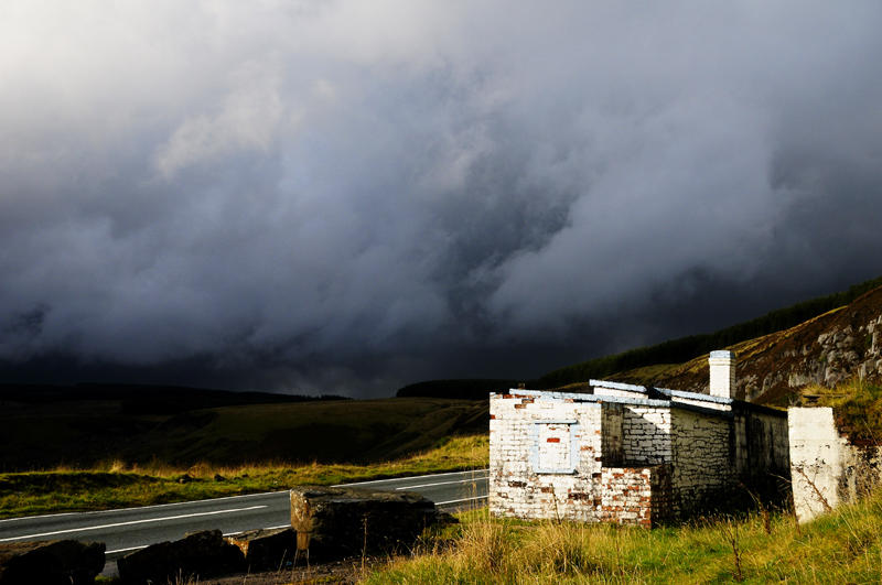 Old roadmans shelter, Rhigos mountain road
