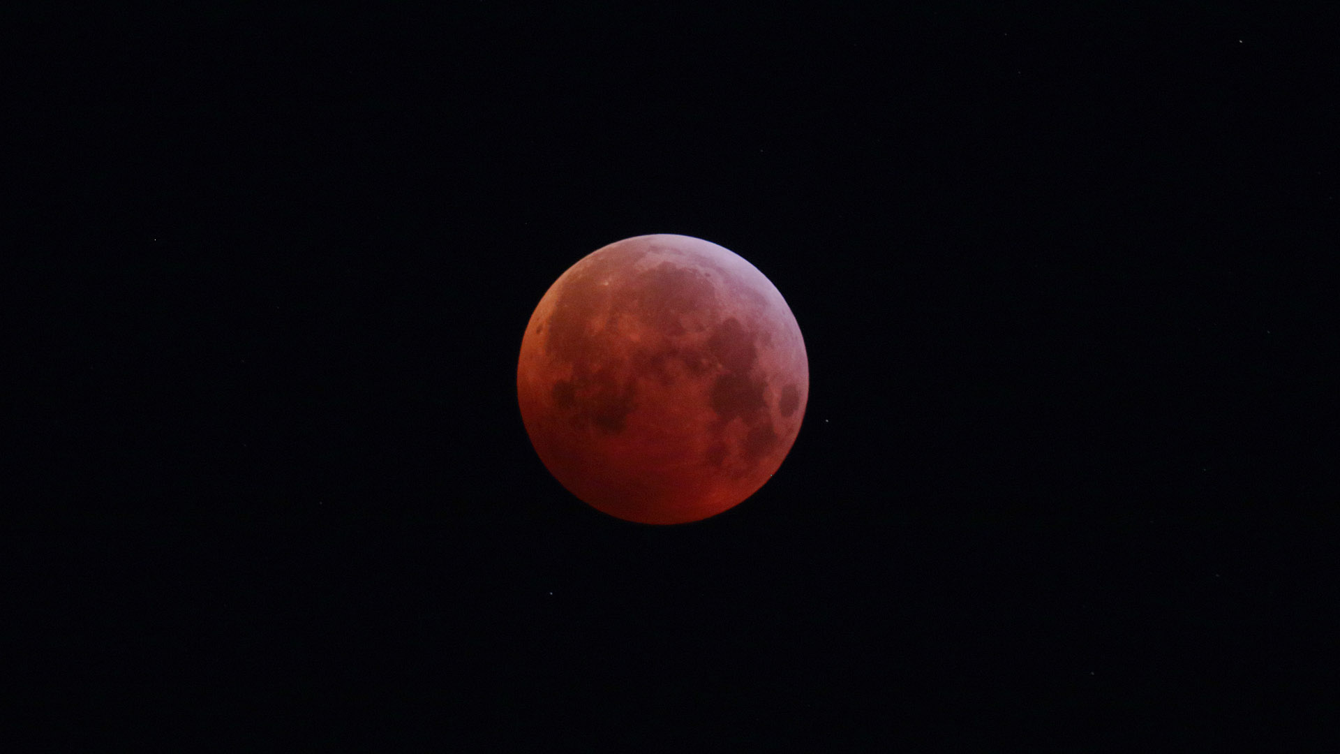 Total Lunar Eclipse 5h18 UT
