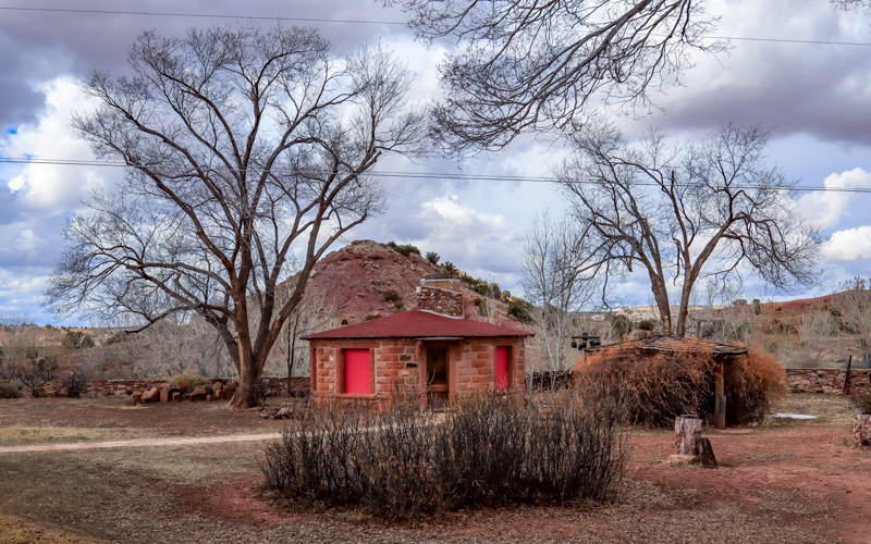 Guest Hogan, added in 1934, in Hubbell Trading Post NHS