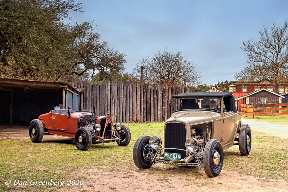 1927 Ford Roadster, 1932 Ford Cabriolet