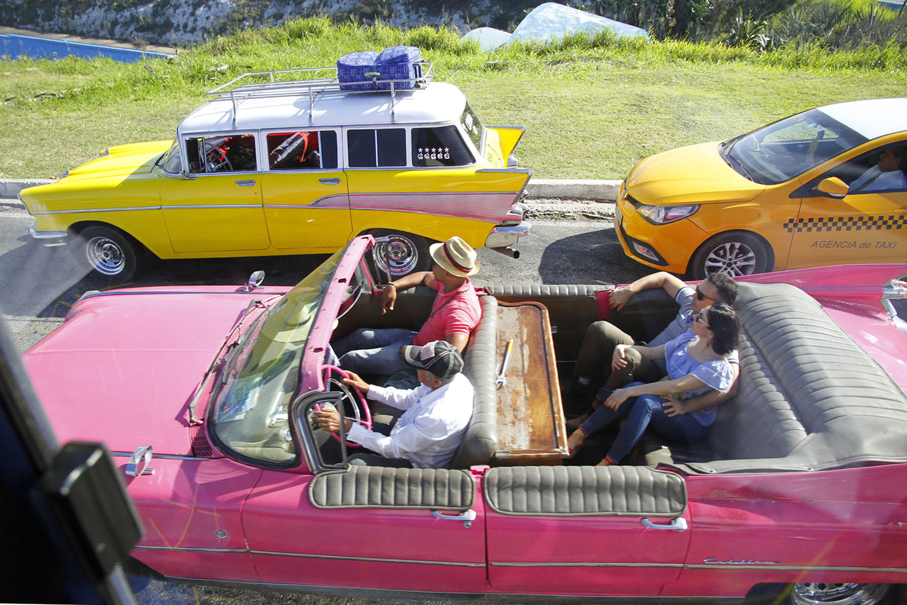 Stopped 1st at fort El Morro, where there were plenty of those famous classic cars.