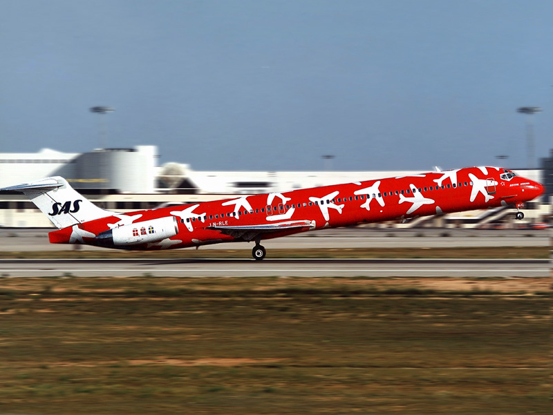 MD82  LN-RLE