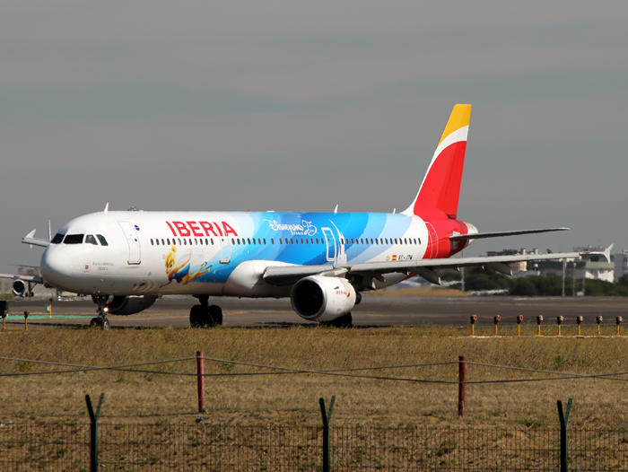 Special Disneyland Paris livery