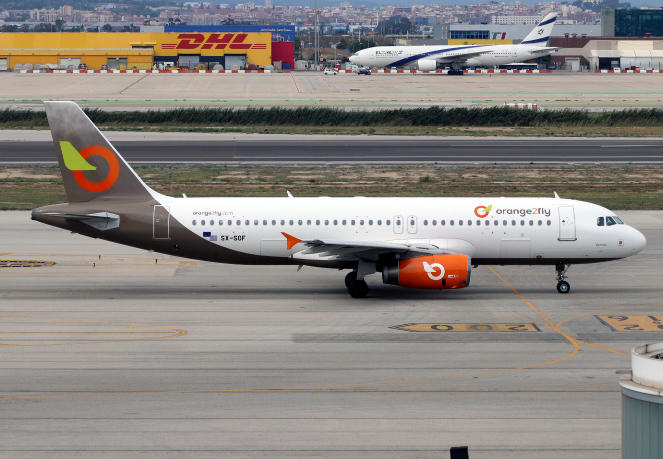 A320 SX-SOF 
