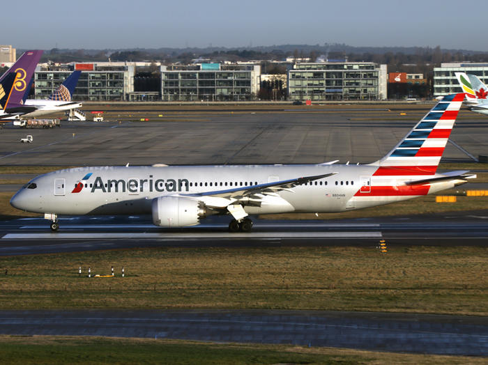 B787-8 Dreamliner N804AN