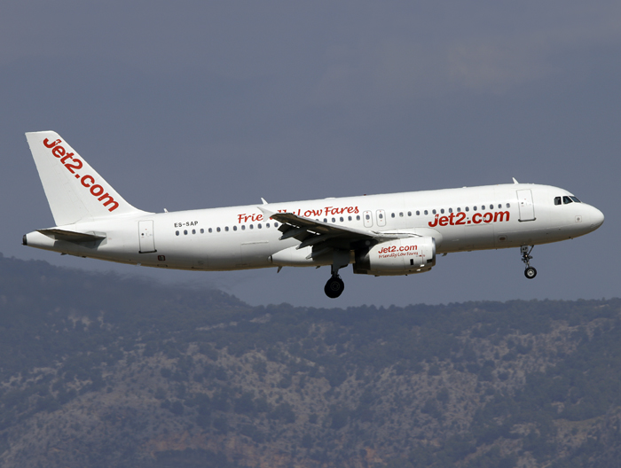 A320-200 ES-SAP