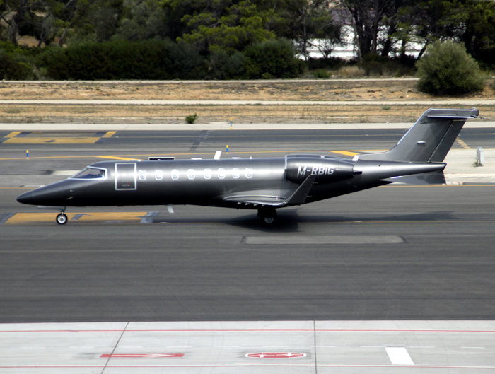 Learjet G-RBIG 