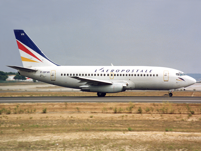 B737-200 F-GFVK