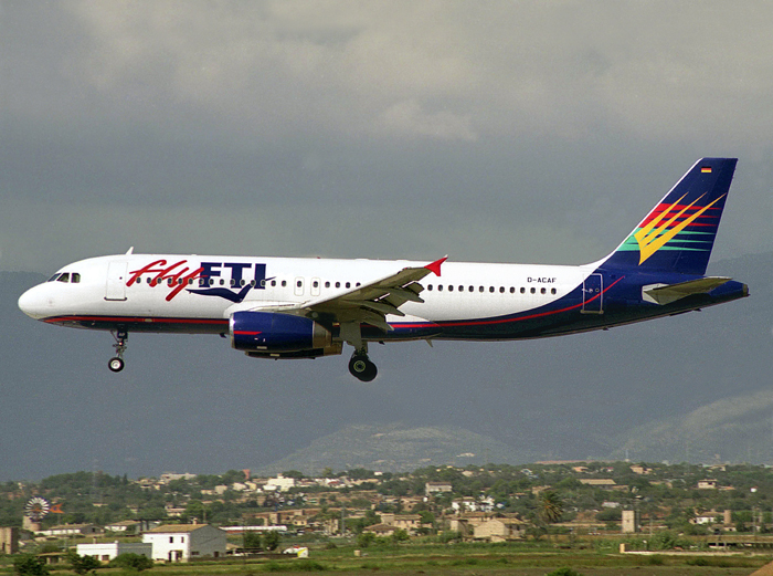 Airbus A320 D-ACAF